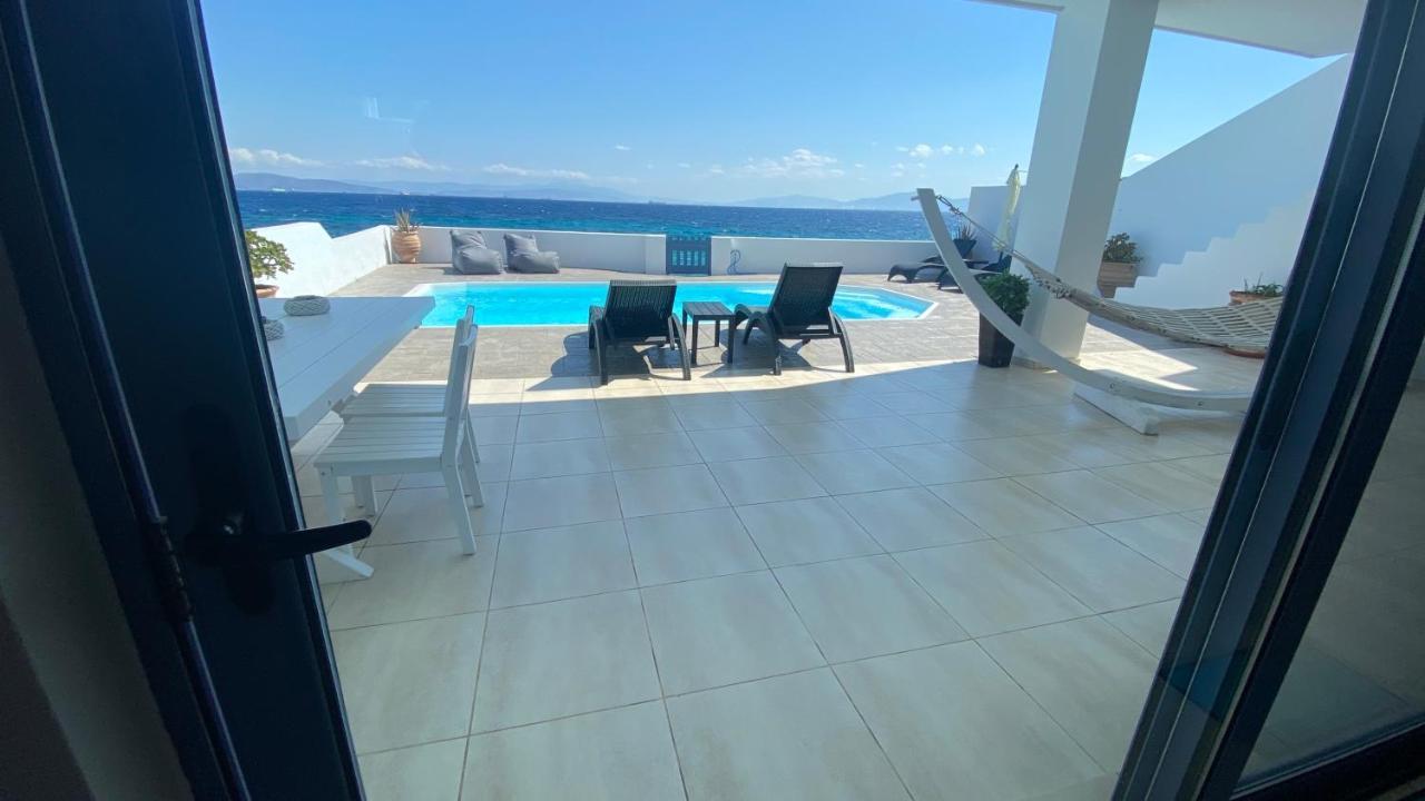 Nv Pool Villa Agioi Bagian luar foto