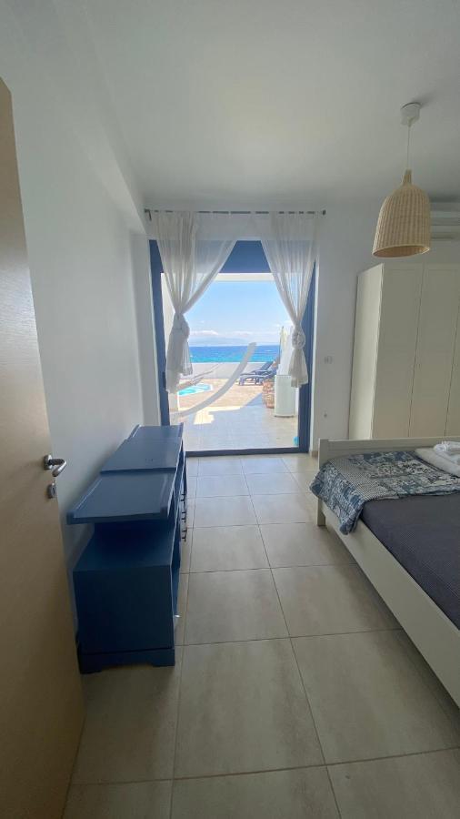 Nv Pool Villa Agioi Bagian luar foto