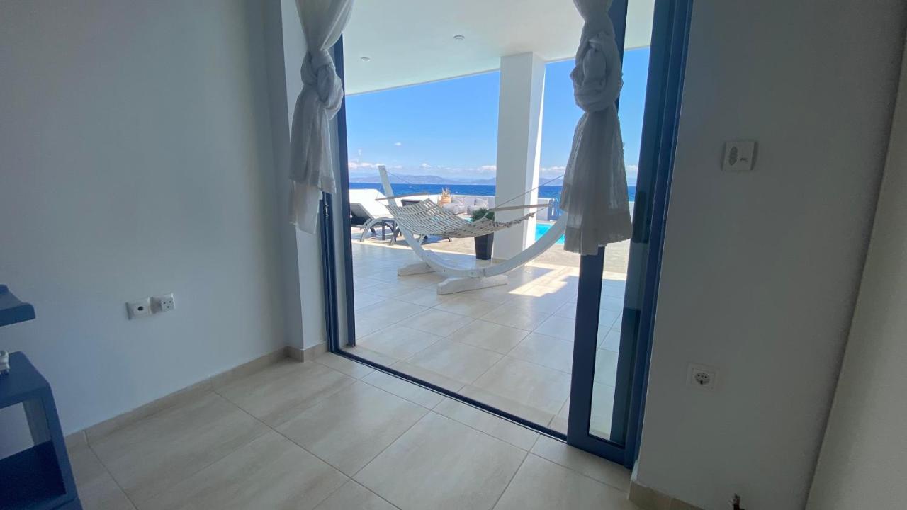 Nv Pool Villa Agioi Bagian luar foto