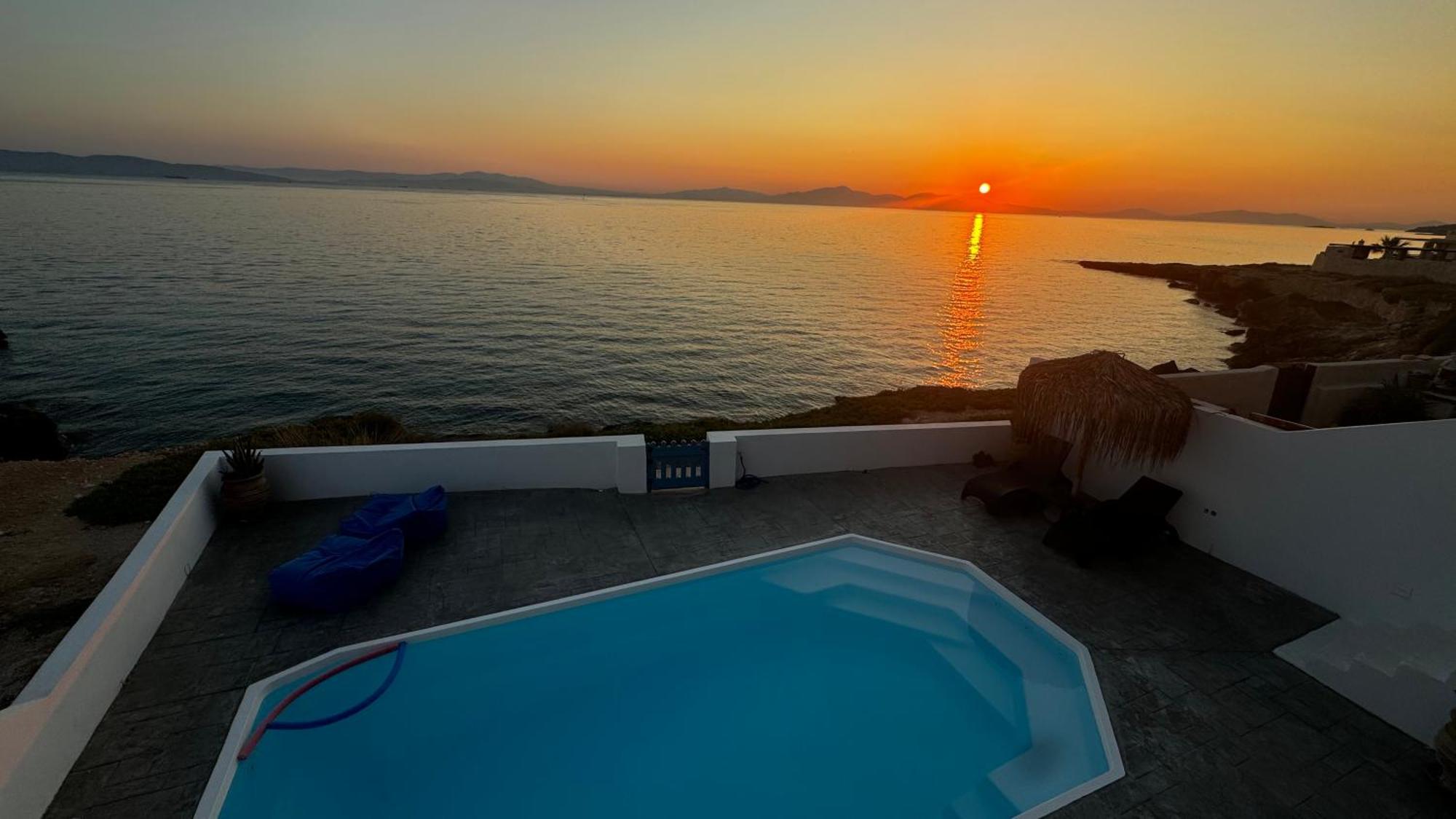 Nv Pool Villa Agioi Bagian luar foto